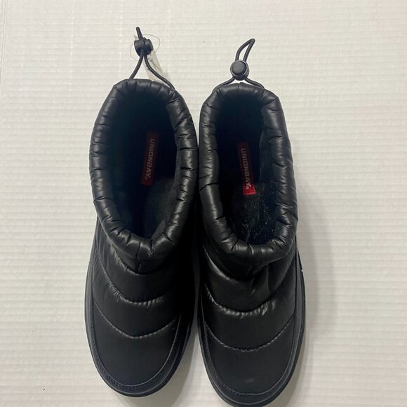 Unionbay Black Waterproof Quilted Ankle Boots |  Never worn | Size 8M - Picture 3 of 5
